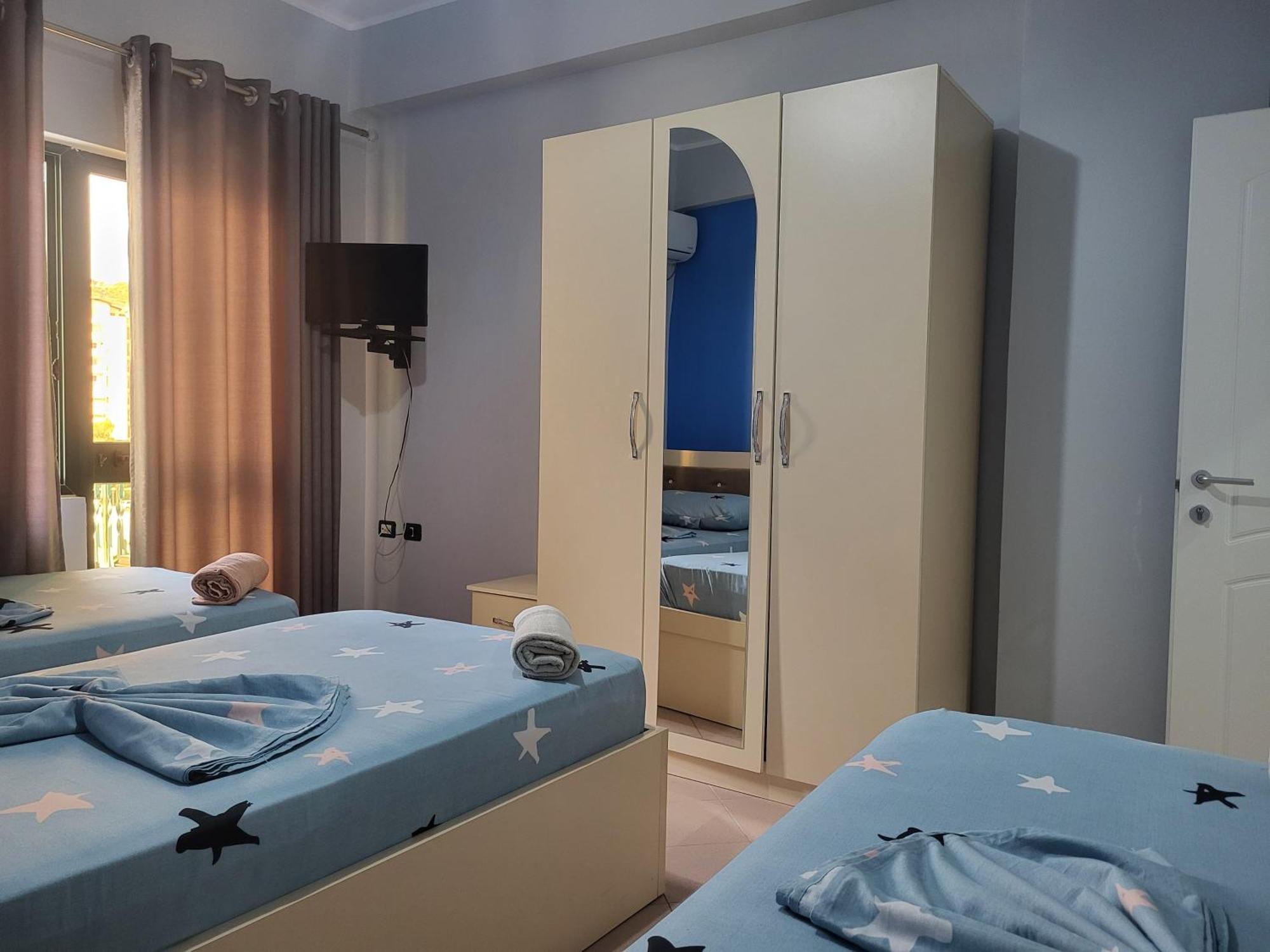 Hotel Europa เลเจอ ภายนอก รูปภาพ